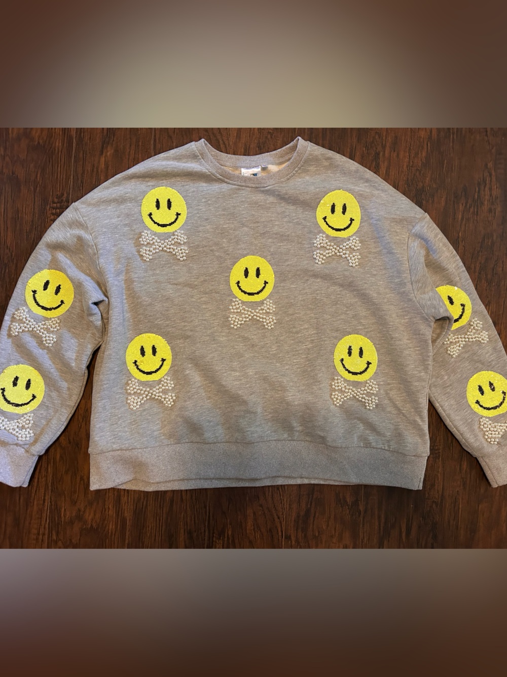 QUEEN OF SPARKLES Gray Sweatshirt